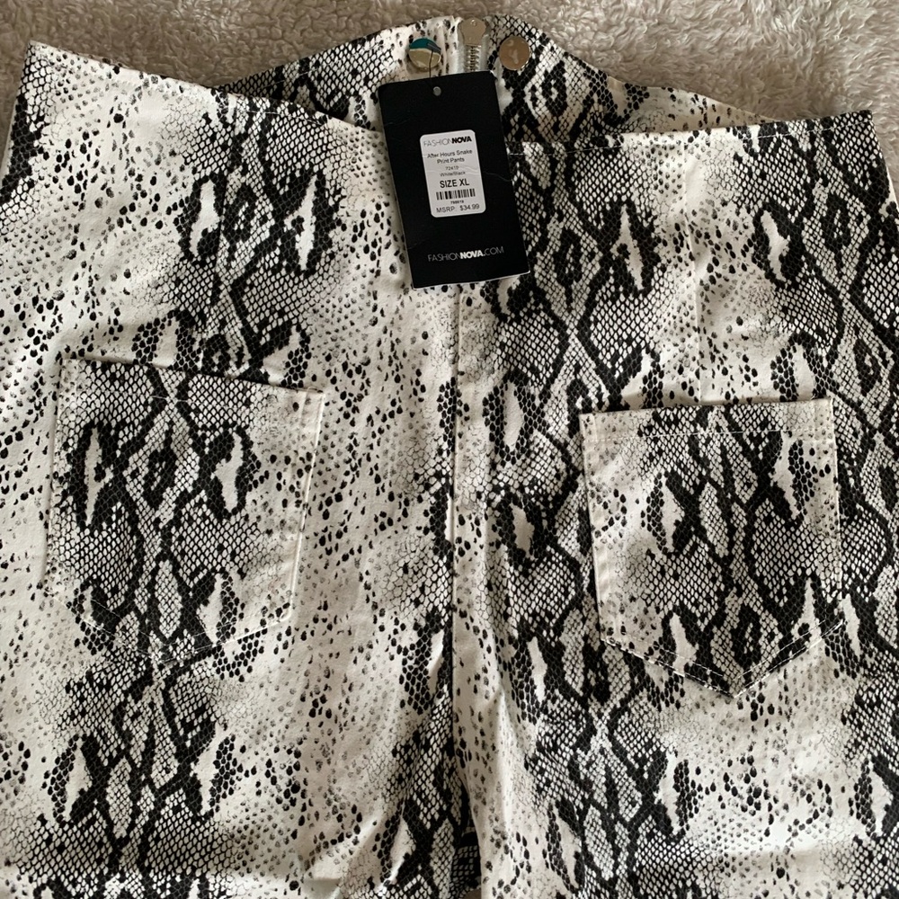 Snakeskin print pants